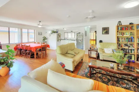 Property photo of 29 Auckland Street Wishart QLD 4122
