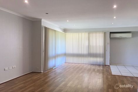 Property photo of 338 The Parkway Bradbury NSW 2560