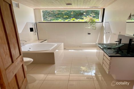 Property photo of 35 Hargraves Street Castlemaine VIC 3450