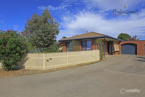 Property photo of 2/9 Wirilda Close Wodonga VIC 3690