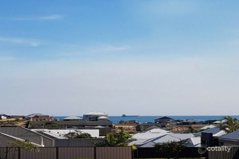 Property photo of 28 Viewpoint Mews Drummond Cove WA 6532
