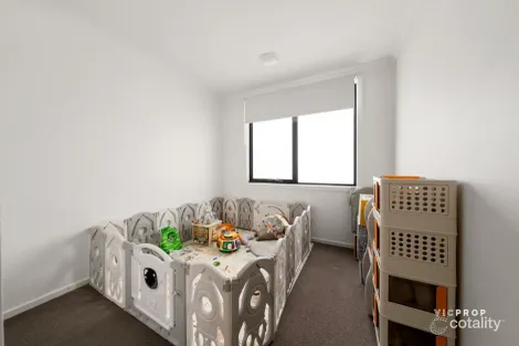 Property photo of 9 Sergeant Walk Braybrook VIC 3019