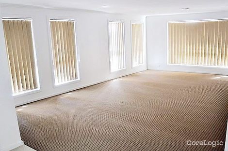 Property photo of 12 Nina Murdoch Crescent Franklin ACT 2913