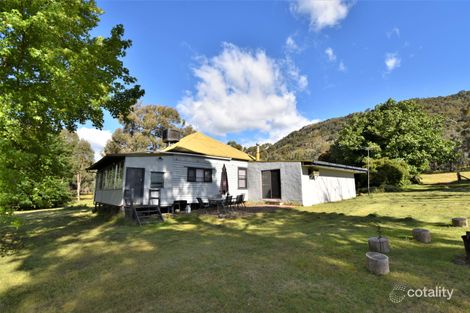 Property photo of 175 Yeddonba Road Chiltern VIC 3683