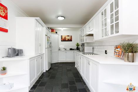 Property photo of 23 O'Neile Crescent Lurnea NSW 2170