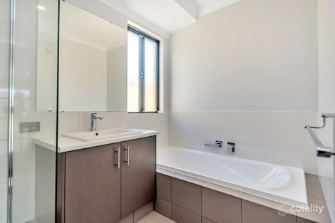 Property photo of 4 Anaconda Loop Dawesville WA 6211