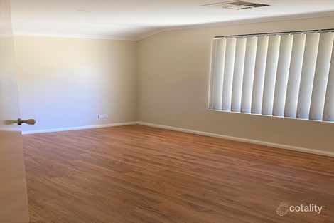 Property photo of 20 Canopus Loop Hammond Park WA 6164