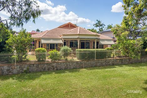 13 Barnstos Pl, Carindale, QLD 4152