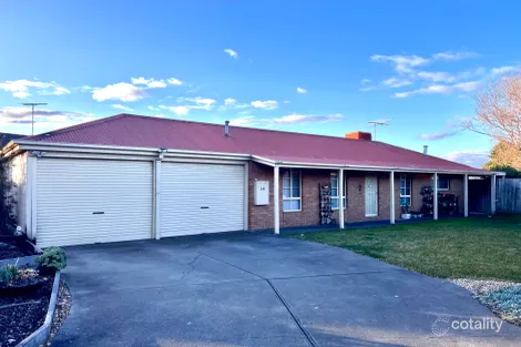28 Thames Bvd, Werribee, VIC 3030