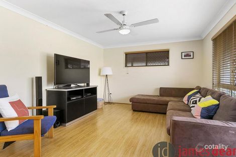 Property photo of 18 Camille Crescent Wynnum West QLD 4178