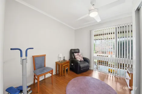Property photo of 4 Park Row Bradbury NSW 2560
