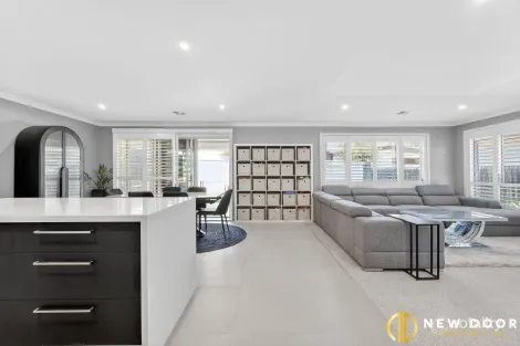 Property photo of 7 Hibberd Crescent Forde ACT 2914