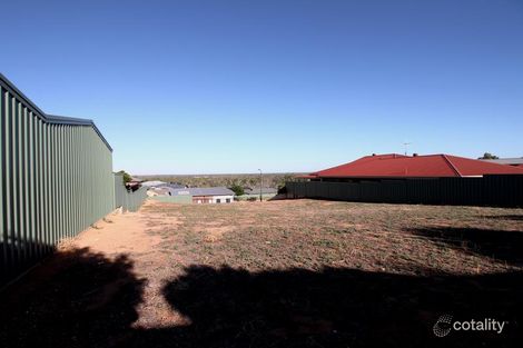 Property photo of 16 McEwen Drive Loxton SA 5333