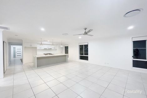 25 Victor St, Coomera, QLD 4209