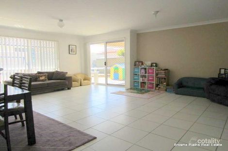 Property photo of 12 Resi Drive Regents Park QLD 4118
