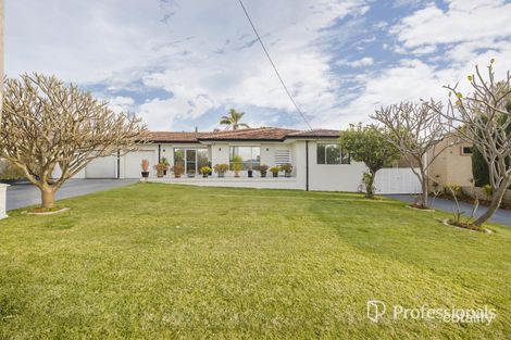 Property photo of 30 Napier Road Marangaroo WA 6064