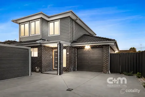 2/8 VIEW ST, GLENROY, VIC 3046