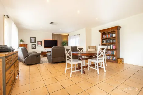 Property photo of 334 Eighth Street Mildura VIC 3500