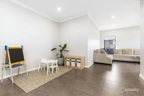 Property photo of 28 Central Park Drive Mildura VIC 3500