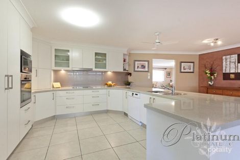Property photo of 130 Cribb Road Carindale QLD 4152