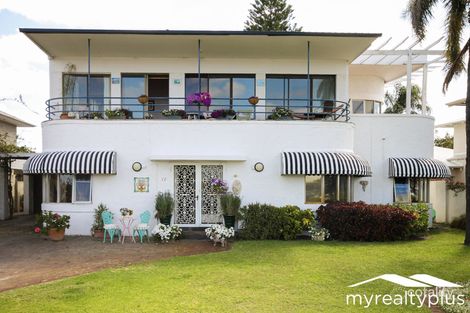 Property photo of 17 Canning Beach Road Applecross WA 6153