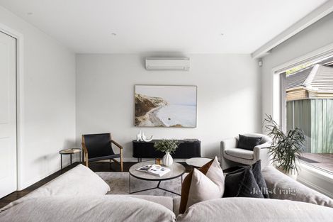 Property photo of 2/91 Green Street Ivanhoe VIC 3079