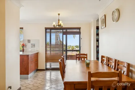 Property photo of 3 Woonona Place Kallaroo WA 6025