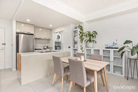 Property photo of 210/6-12 Courallie Avenue Homebush West NSW 2140