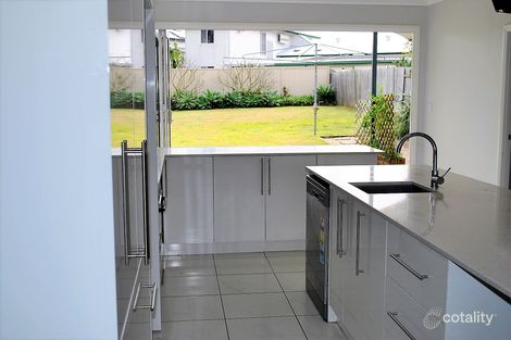 Property photo of 3 Vale Street Bundamba QLD 4304