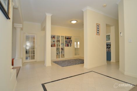Property photo of 51 Discovery Circuit Iluka WA 6028