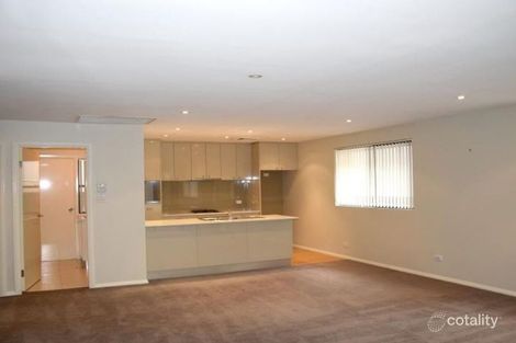 Property photo of 4/42 Queen Street Warners Bay NSW 2282