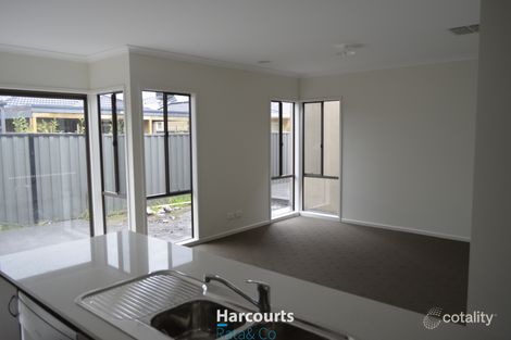 Property photo of 8 Blaimore Way Mernda VIC 3754