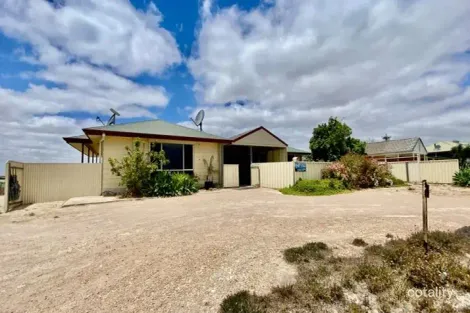 Property photo of 26 Flinders Drive Streaky Bay SA 5680