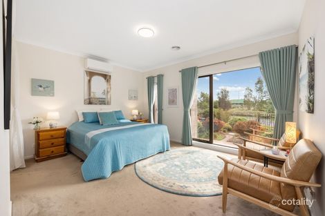 Property photo of 27 Goldeneye Circuit Werribee VIC 3030