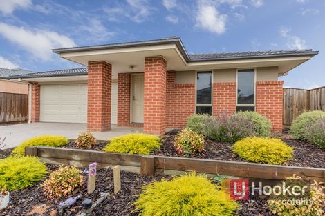 61 John Russell Rd, Cranbourne West, VIC 3977