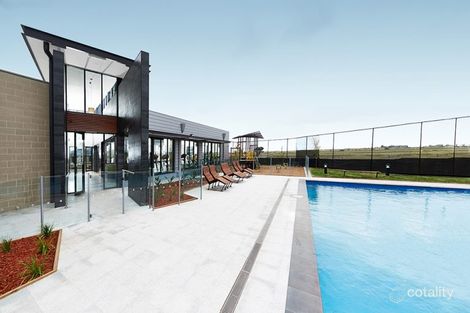 Property photo of 50 Montia Street Tarneit VIC 3029