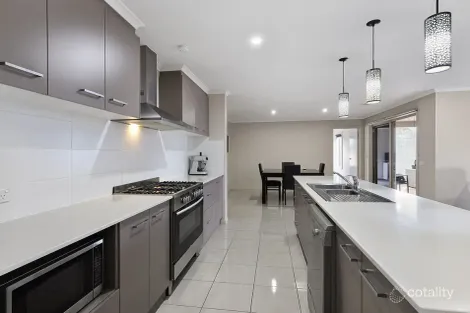 Property photo of 30 Cleveland Street Warrnambool VIC 3280