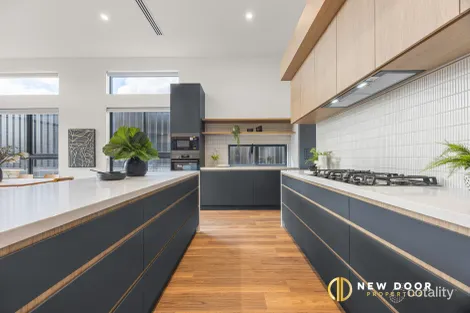 Property photo of 26 Unthank Street Googong NSW 2620