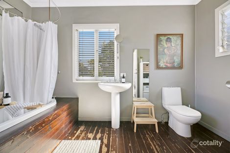 Property photo of 70 Cypress Terrace Palm Beach QLD 4221