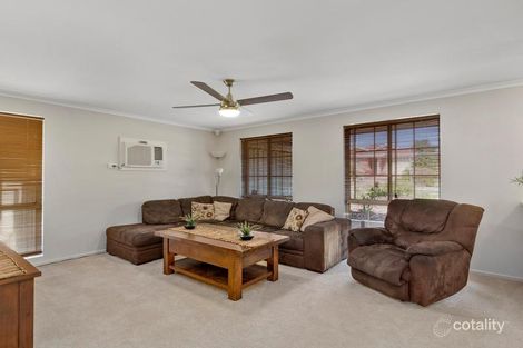 Property photo of 11 Bordeaux Drive Woodcroft SA 5162