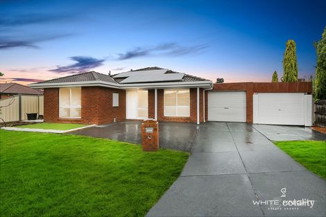 Property photo of 18 Wilpena Court St Albans VIC 3021