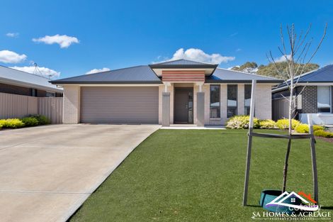 Property photo of 13 Fairbrother Circuit Nuriootpa SA 5355