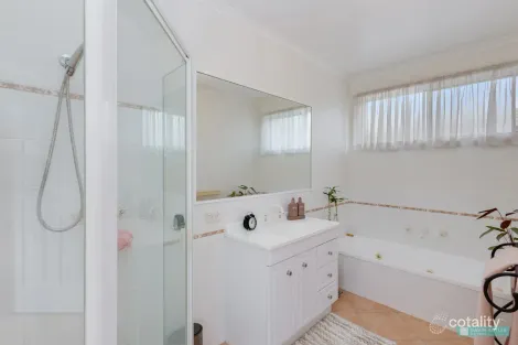 Property photo of 11 Wortha Street Bendigo VIC 3550