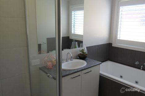Property photo of 9 Baudinette Drive Sebastopol VIC 3356
