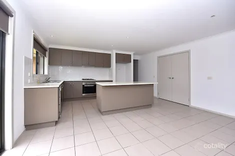 Property photo of 29 Rhone Grove Skye VIC 3977