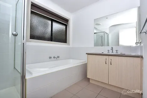 Property photo of 29 Rhone Grove Skye VIC 3977