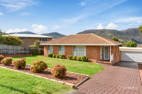 Property photo of 11 Clives Avenue Old Beach TAS 7017