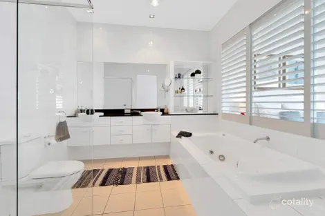Property photo of 76/181 Lae Drive Coombabah QLD 4216