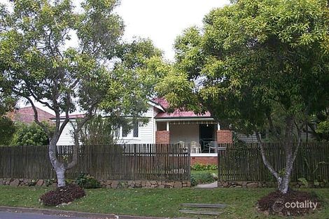 83 Highland Tce, St Lucia, QLD 4067