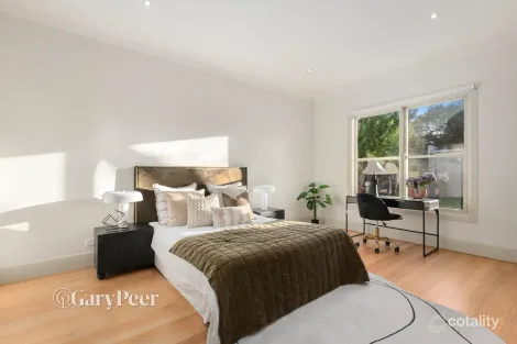 Property photo of 13 Queen Street Ormond VIC 3204